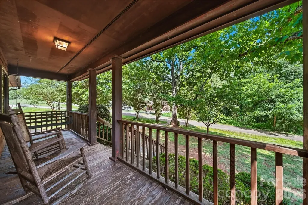 3315 23rd Street NE Hickory NC 28601