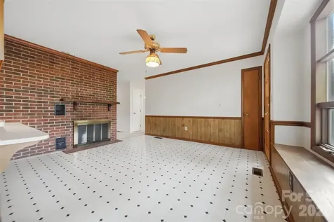 3315 23rd Street NE Hickory NC 28601