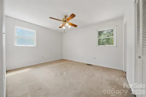 3315 23rd Street NE Hickory NC 28601