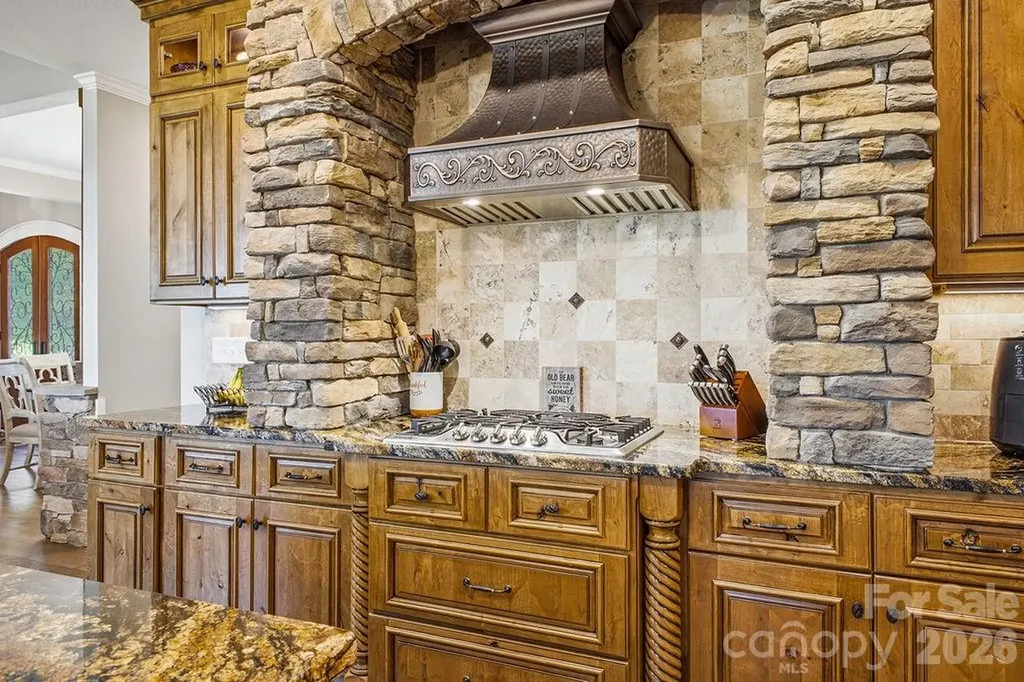 48 S Mountain Morning Lane Hendersonville NC 28739