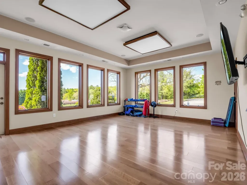 48 S Mountain Morning Lane Hendersonville NC 28739