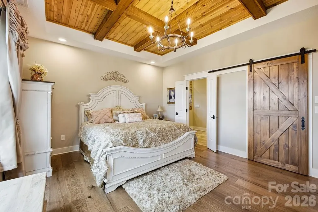 48 S Mountain Morning Lane Hendersonville NC 28739