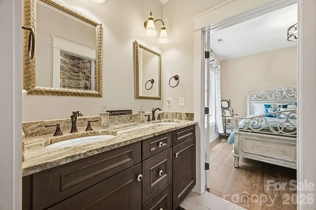 48 S Mountain Morning Lane Hendersonville NC 28739