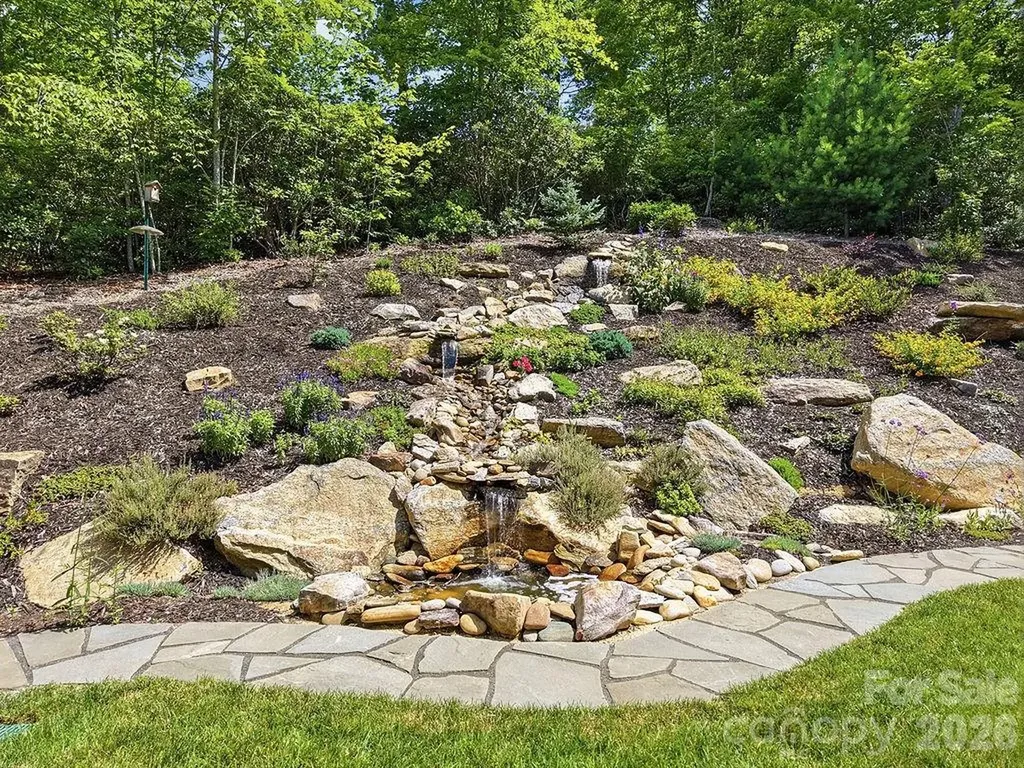 48 S Mountain Morning Lane Hendersonville NC 28739