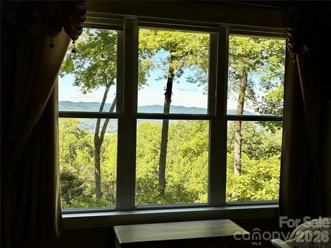 48 S Mountain Morning Lane Hendersonville NC 28739