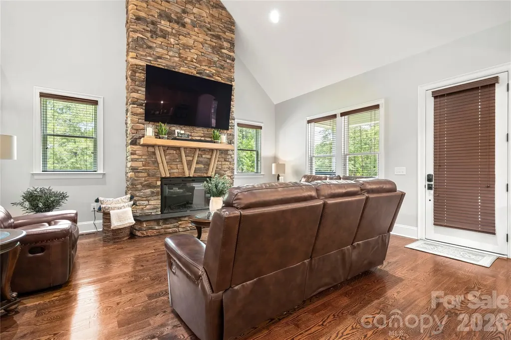 4306 Rolling Acres Road Charlotte NC 28213