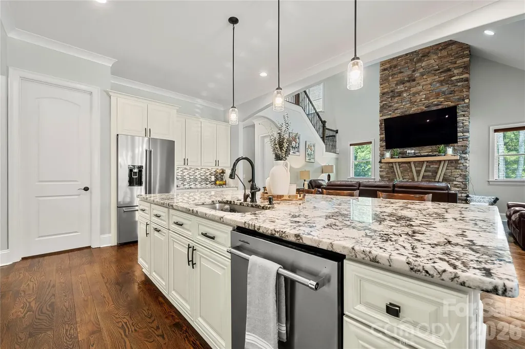 4306 Rolling Acres Road Charlotte NC 28213