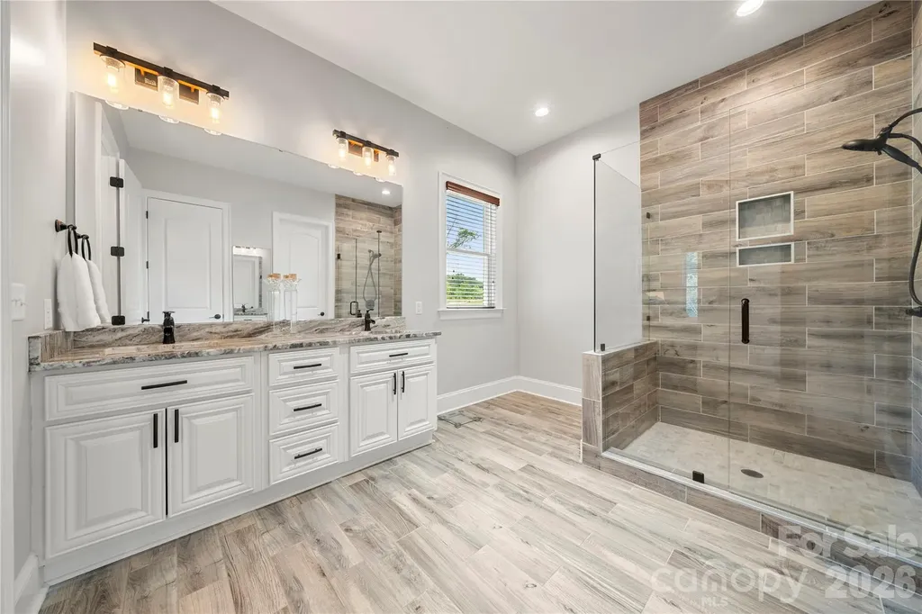 4306 Rolling Acres Road Charlotte NC 28213