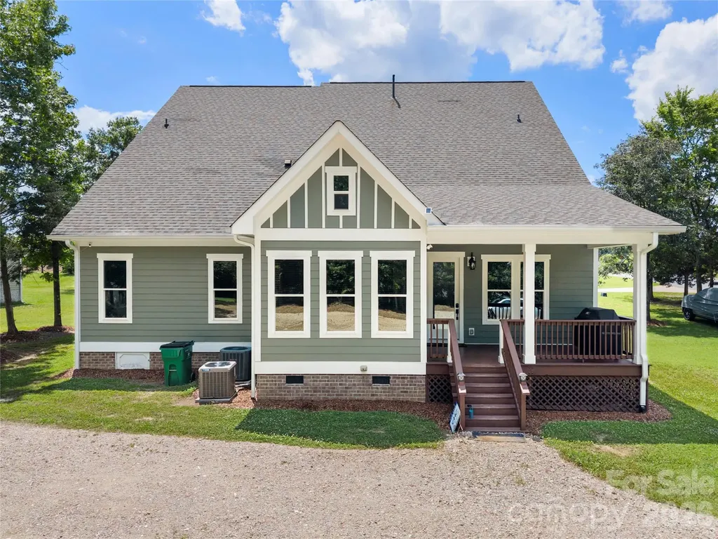 4306 Rolling Acres Road Charlotte NC 28213