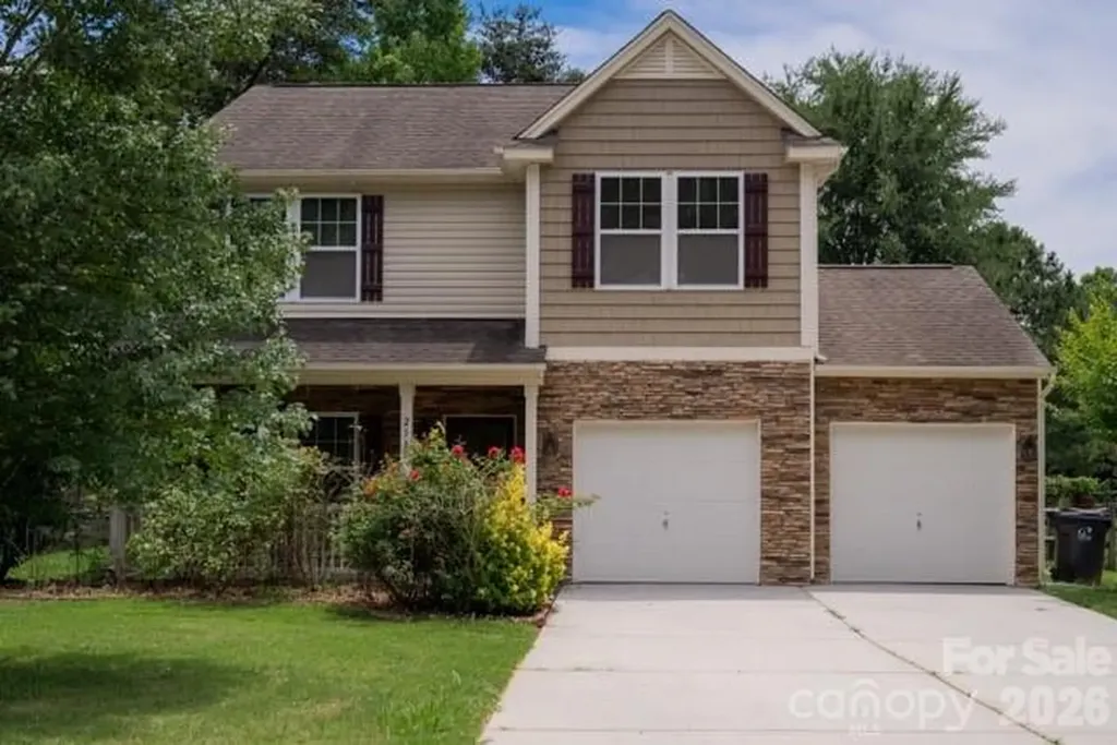 2348 Lake Vista Drive Mount Holly NC 28120