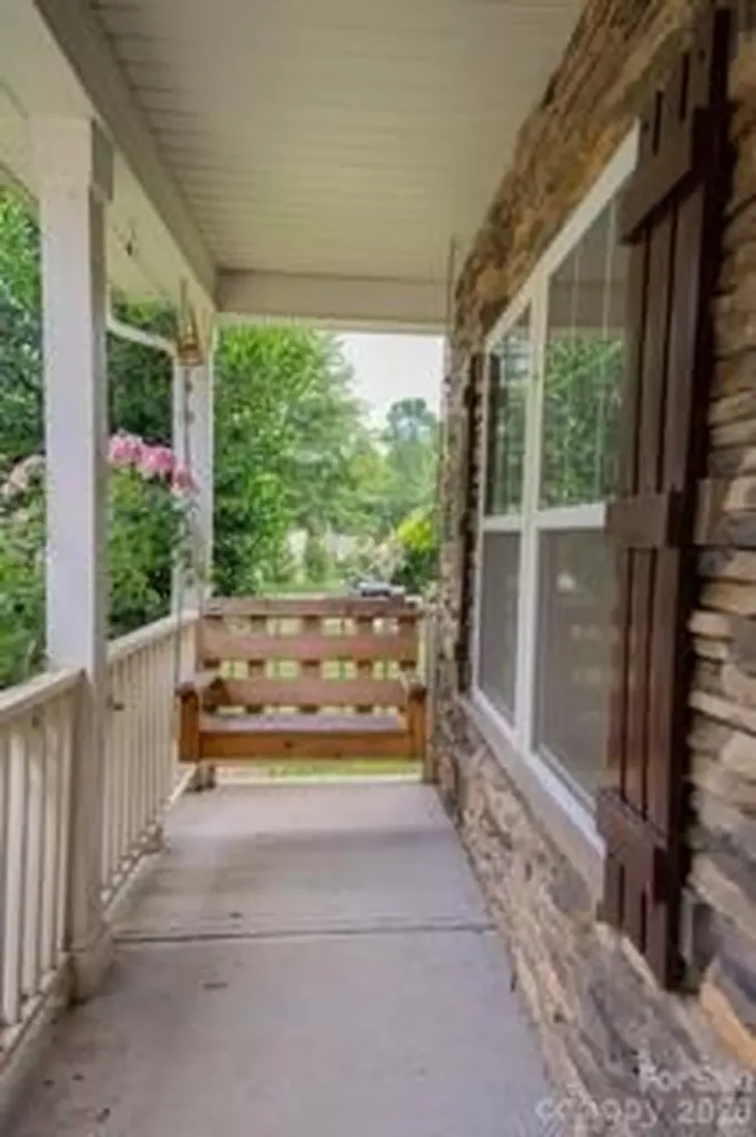 2348 Lake Vista Drive Mount Holly NC 28120