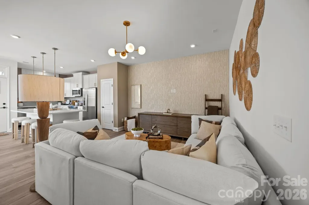 9031 Gulledge Court Charlotte NC 28262