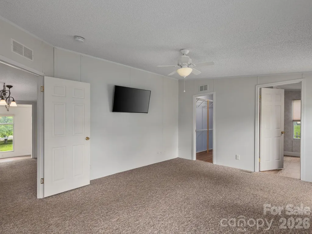 260 Divide Loop Flat Rock NC 28731