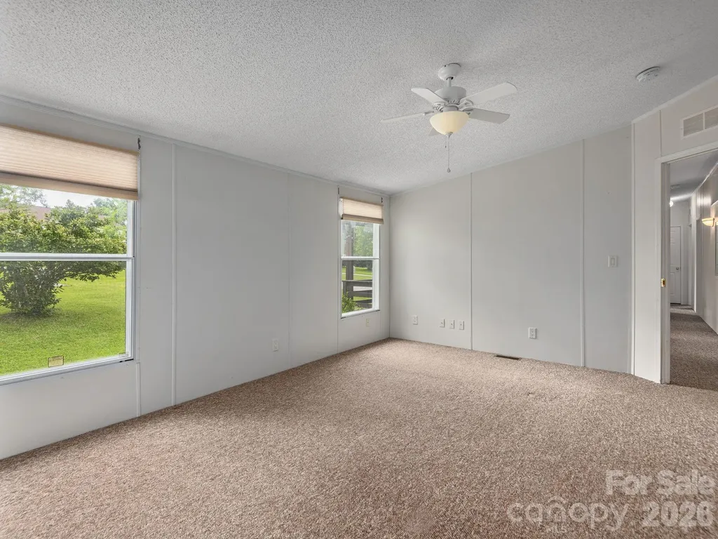 260 Divide Loop Flat Rock NC 28731