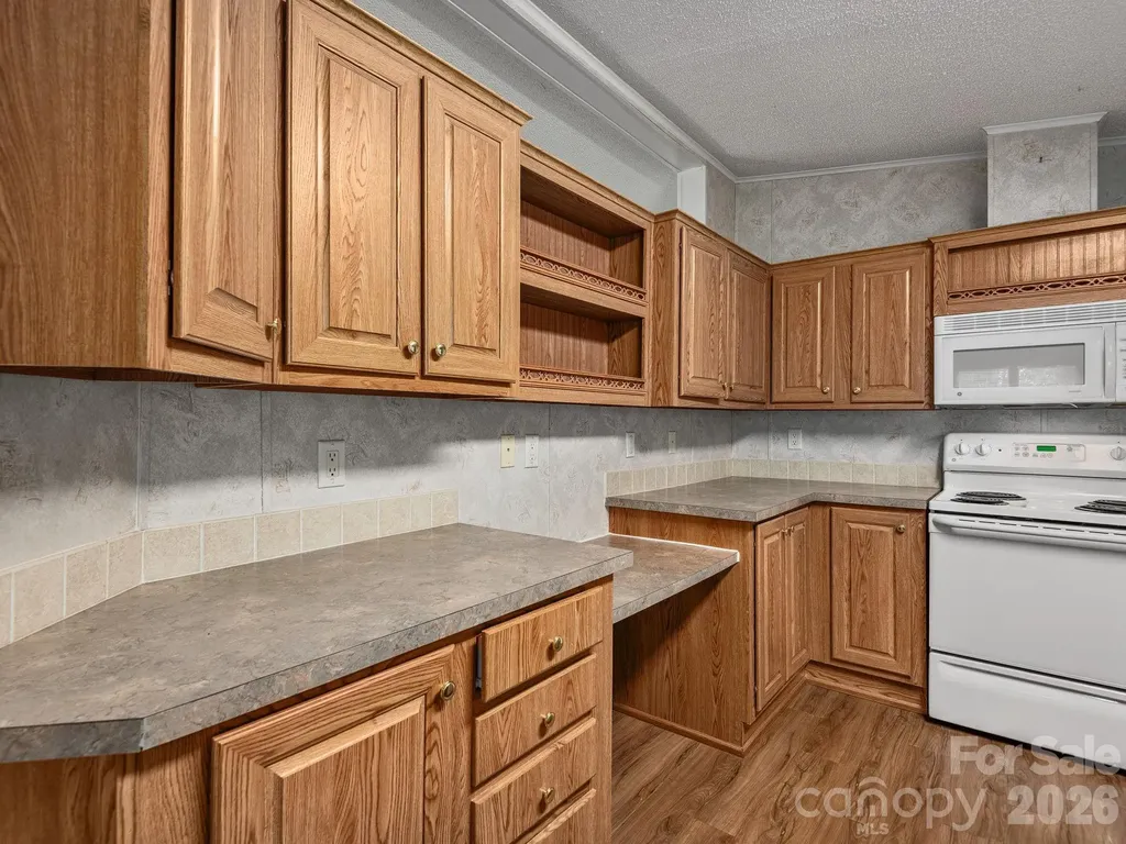 260 Divide Loop Flat Rock NC 28731