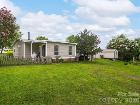 260 Divide Loop Flat Rock NC 28731