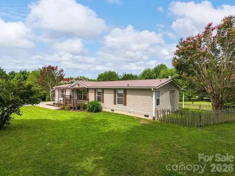 260 Divide Loop Flat Rock NC 28731
