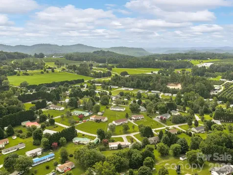 260 Divide Loop Flat Rock NC 28731