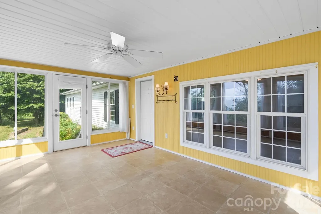 133 Spivey Mountain Road Asheville NC 28806