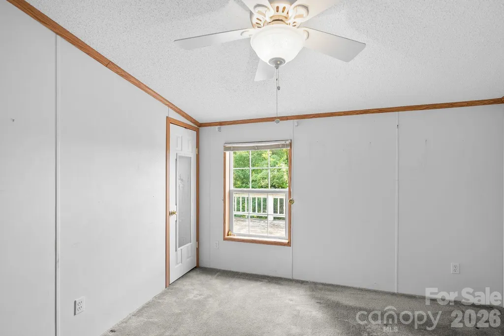133 Spivey Mountain Road Asheville NC 28806