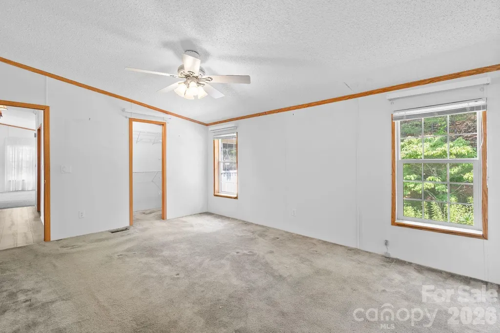 133 Spivey Mountain Road Asheville NC 28806