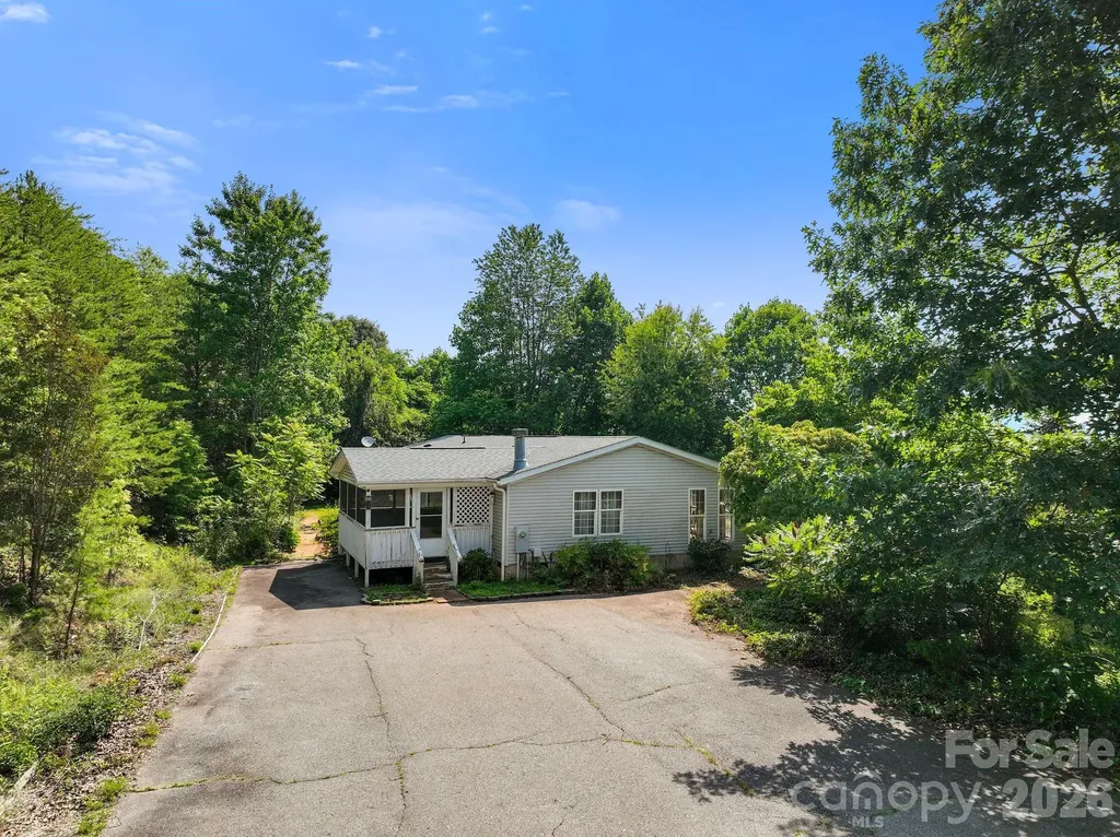 133 Spivey Mountain Road Asheville NC 28806