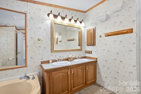 133 Spivey Mountain Road Asheville NC 28806