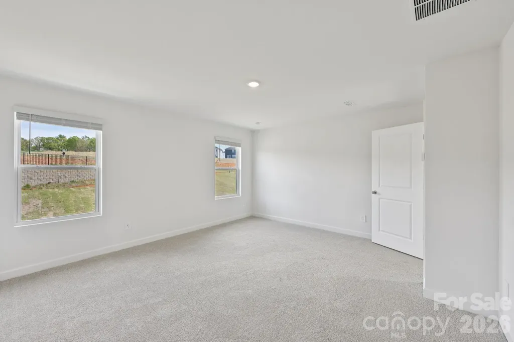 2052 Sunflower Circle Newton NC 28658