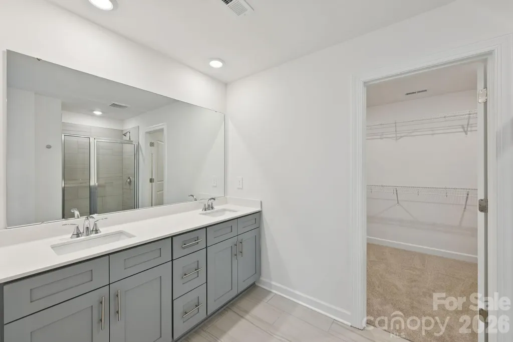 2052 Sunflower Circle Newton NC 28658