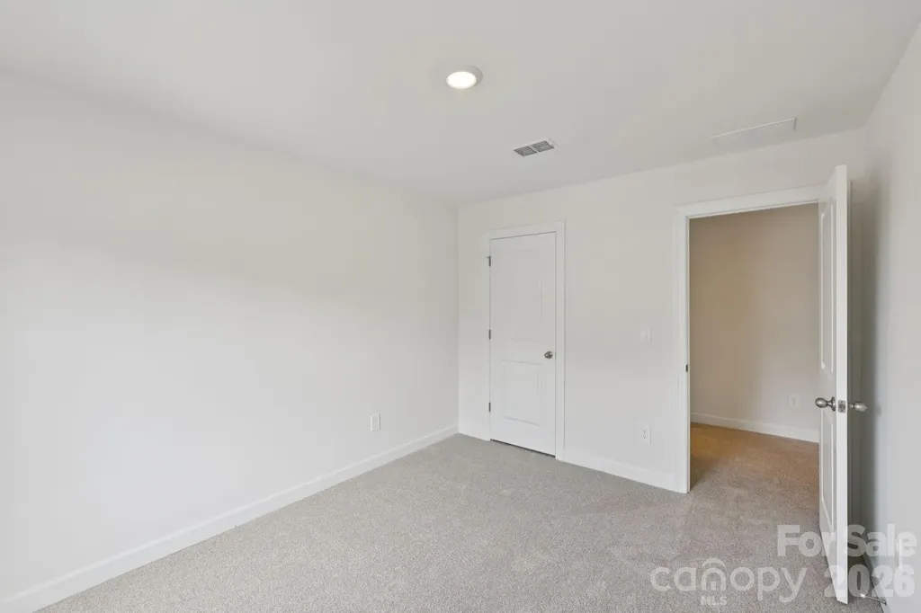 2052 Sunflower Circle Newton NC 28658