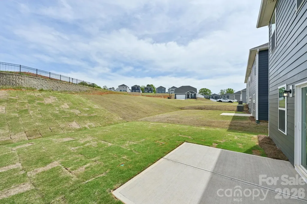 2052 Sunflower Circle Newton NC 28658
