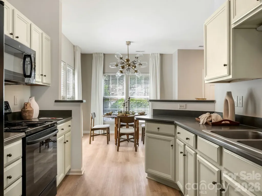 12327 Jessica Place Charlotte NC 28269