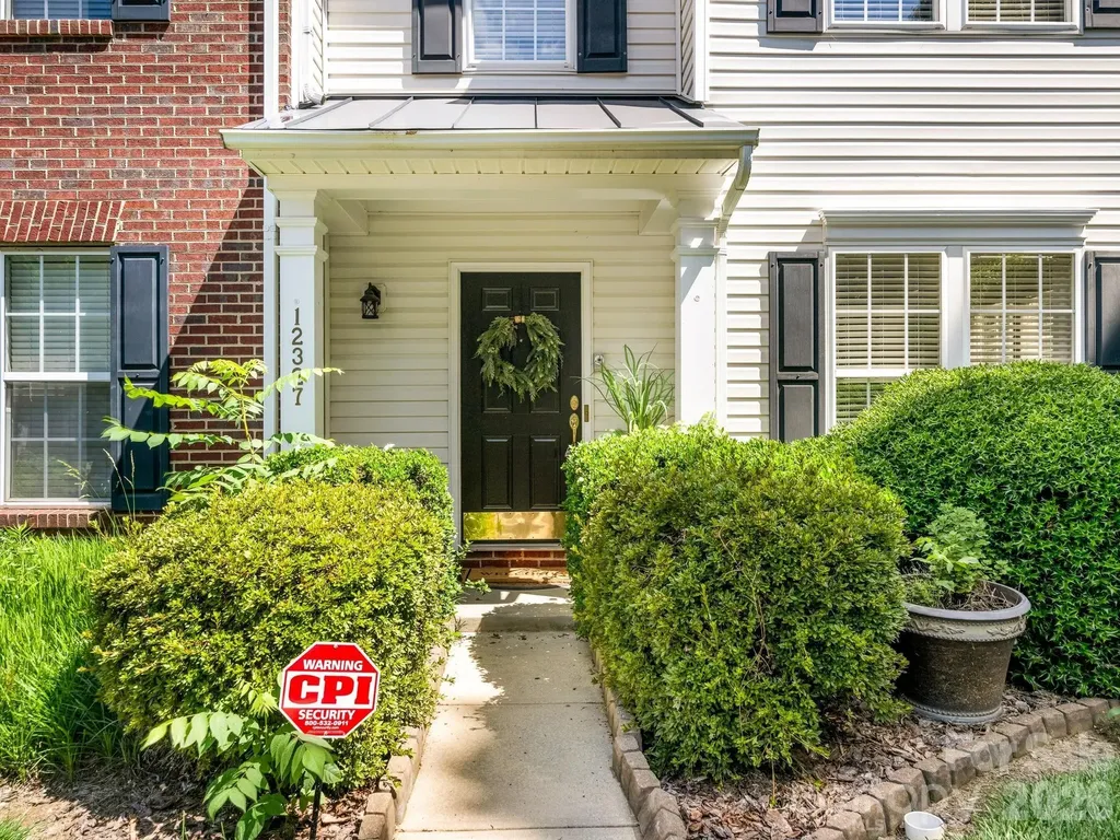 12327 Jessica Place Charlotte NC 28269
