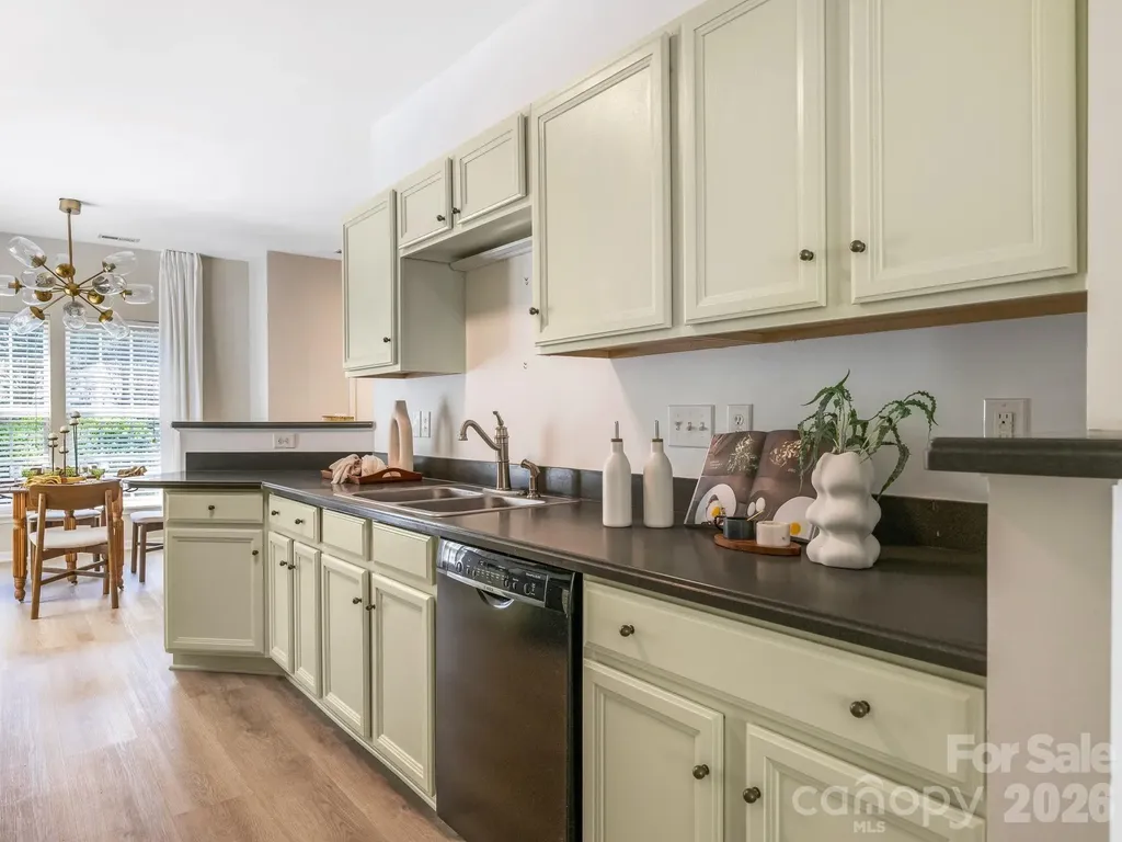 12327 Jessica Place Charlotte NC 28269