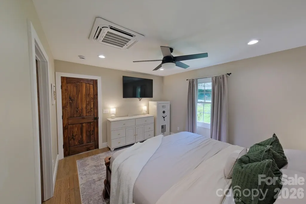 445 Old Haw Creek Road Asheville NC 28805