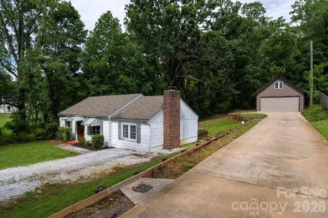 445 Old Haw Creek Road Asheville NC 28805