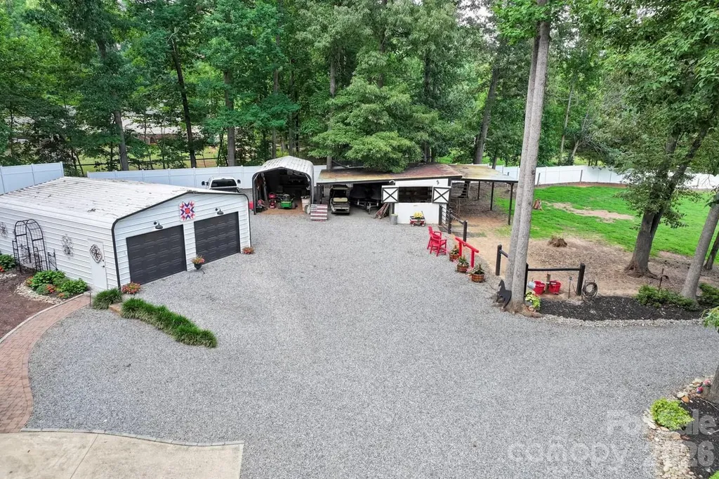 384 Rankin Hill Road Troutman NC 28166