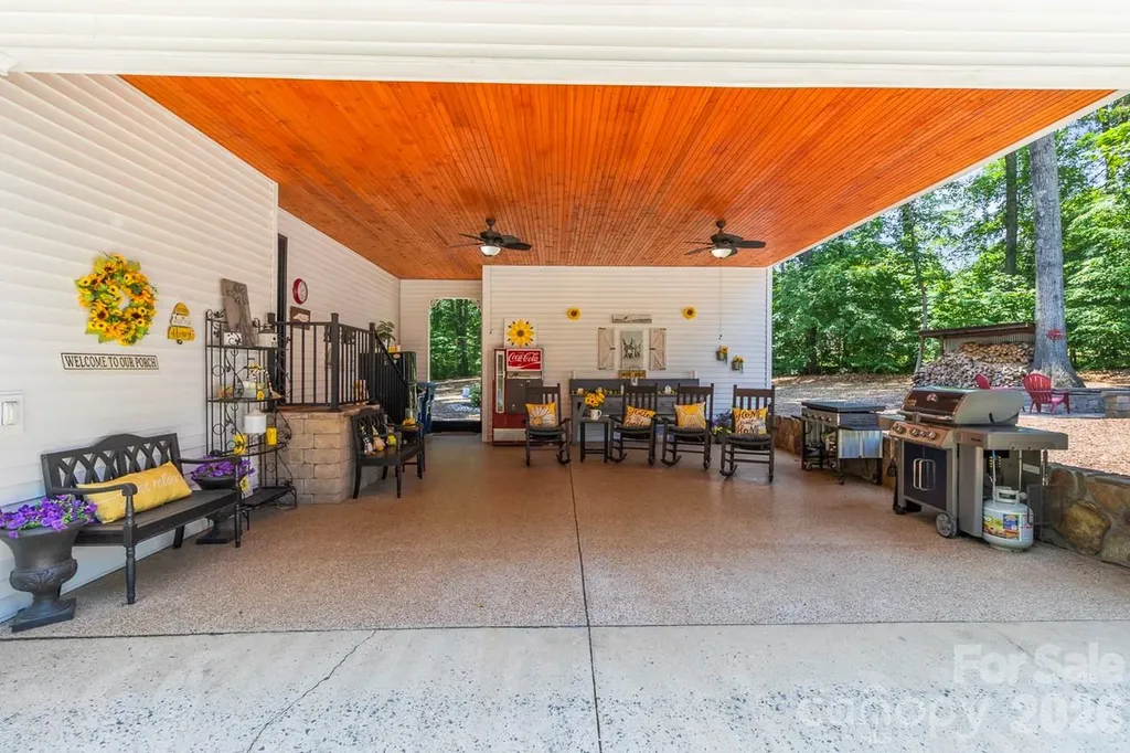 384 Rankin Hill Road Troutman NC 28166
