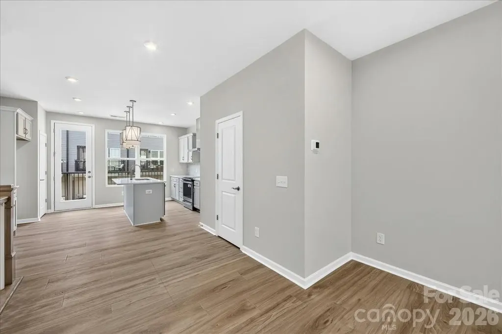5513 Swaling Street Charlotte NC 28217