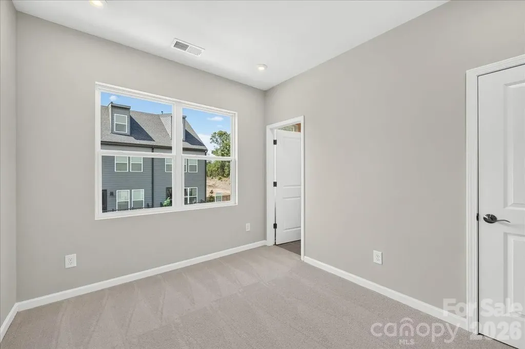5513 Swaling Street Charlotte NC 28217