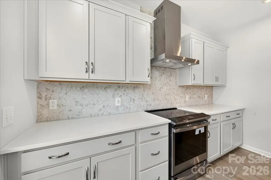 5513 Swaling Street Charlotte NC 28217
