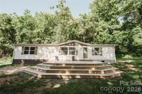 17 Hickory Acres Road Hendersonville NC 28792