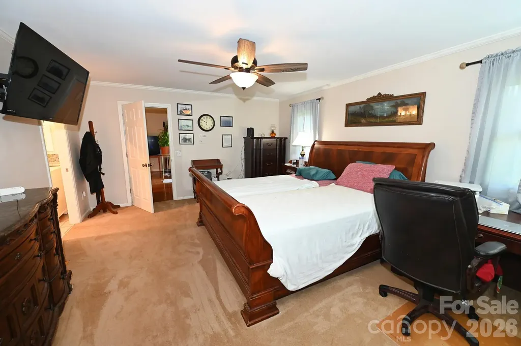 3021 Cedar Crest Drive Lenoir NC 28645