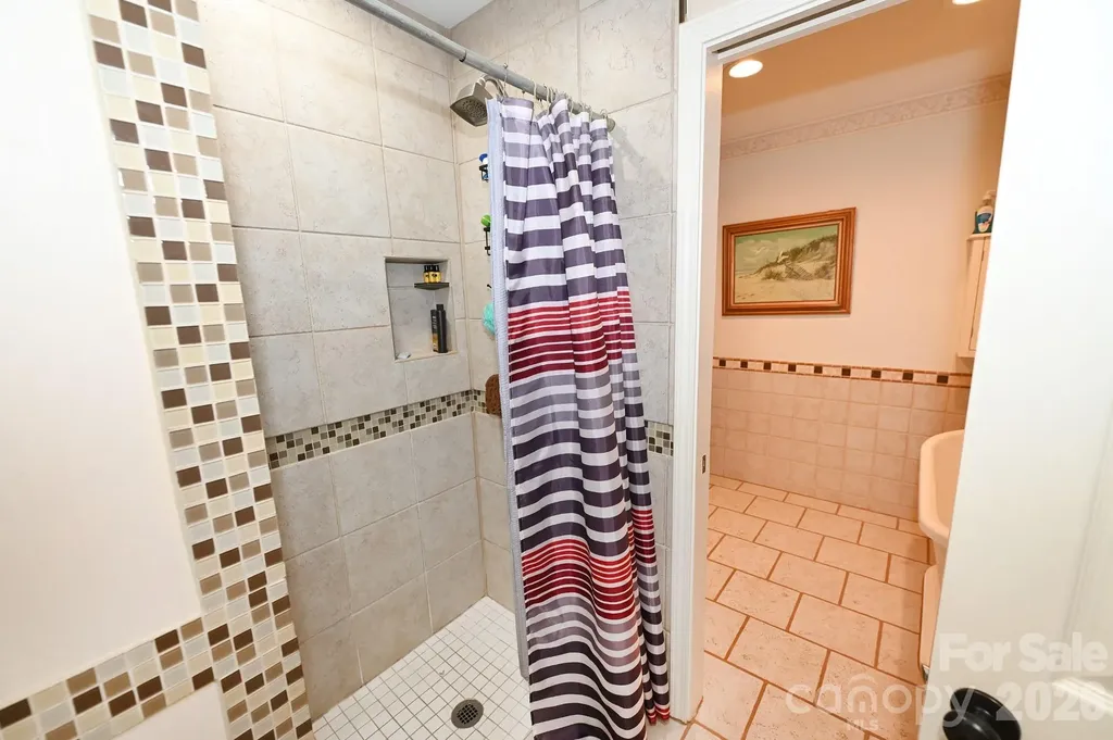 3021 Cedar Crest Drive Lenoir NC 28645