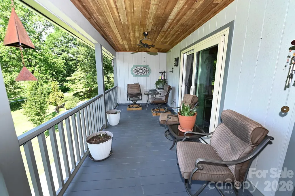 3021 Cedar Crest Drive Lenoir NC 28645