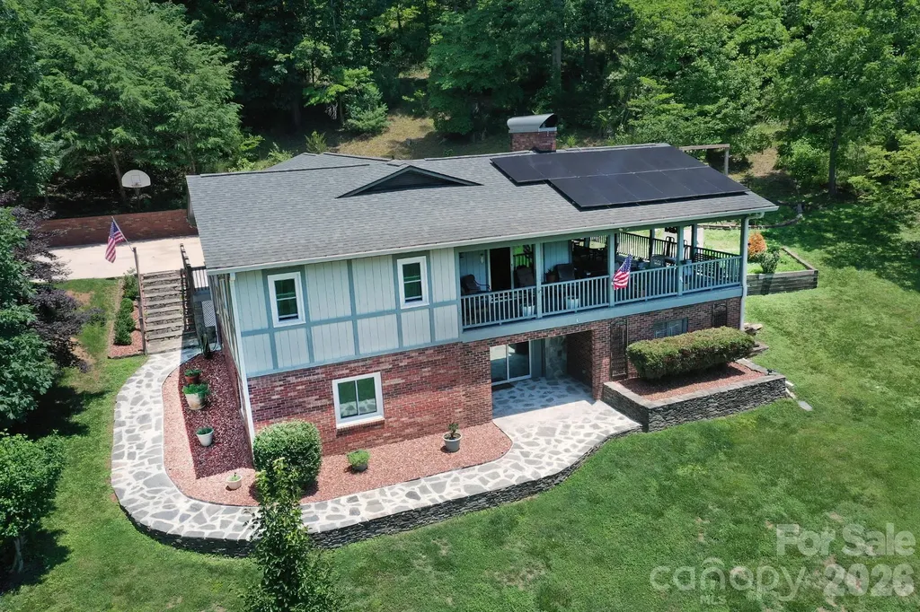 3021 Cedar Crest Drive Lenoir NC 28645