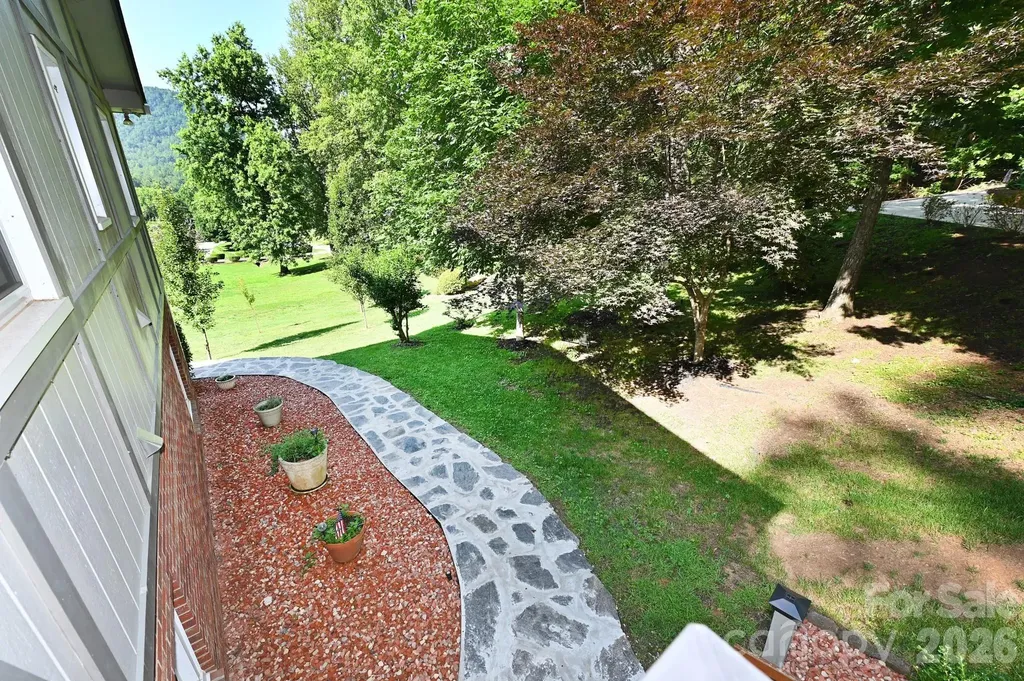 3021 Cedar Crest Drive Lenoir NC 28645