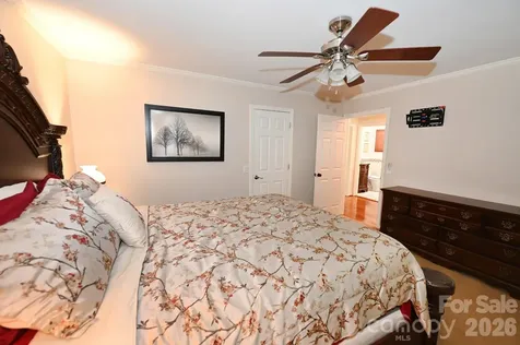 3021 Cedar Crest Drive Lenoir NC 28645