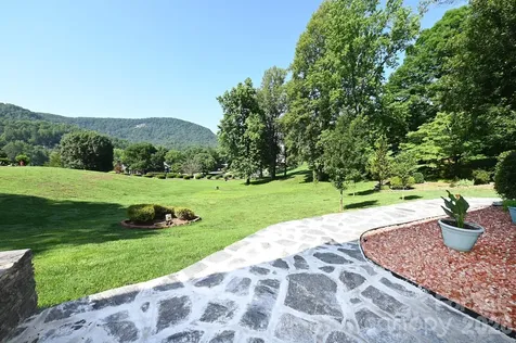 3021 Cedar Crest Drive Lenoir NC 28645
