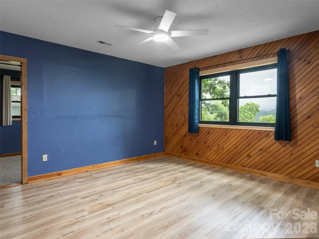 243 Pioneer Ridge Road Canton NC 28716
